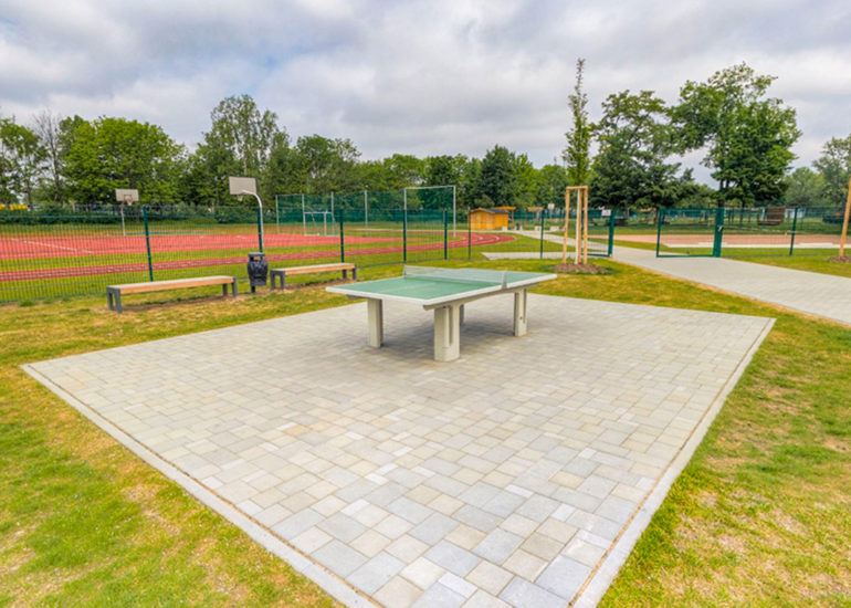 Sportplatz Domgymnasium Saalekreis