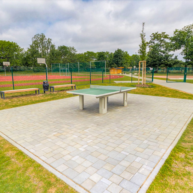 Sportplatz Domgymnasium Saalekreis