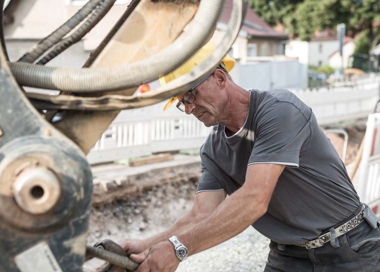 Stellenangebot Polier / Vorarbeiter im Straßen,- Kanal,- Landschafts- und Sportplatzbau